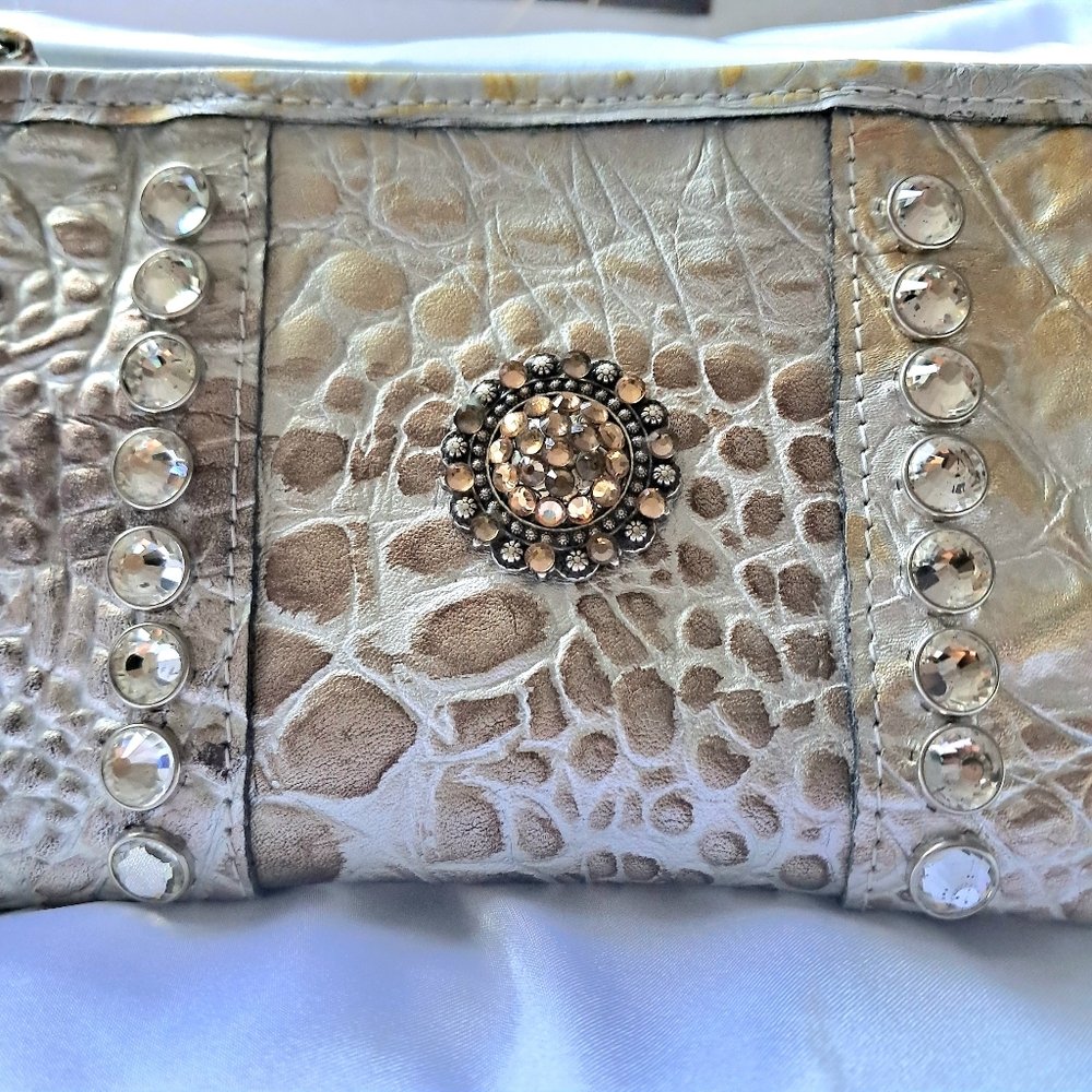 Raviani Of Garland Texas Croc Embossed Leather Wristlet Metallic Gold Ivory